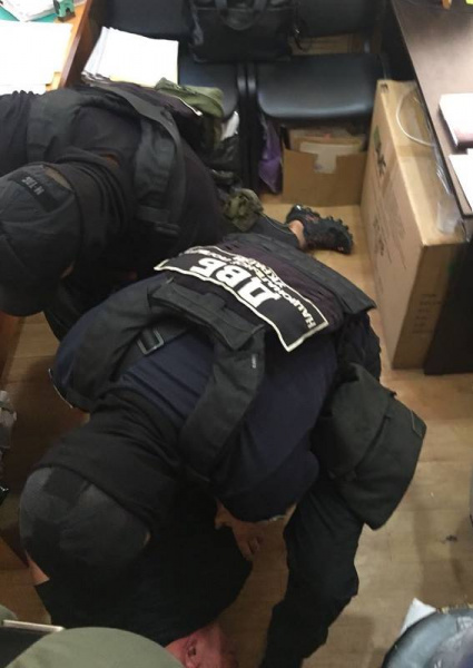 В Одессе повторно задержали подозреваемого в групповых угонах автомобилей за подкуп следователя